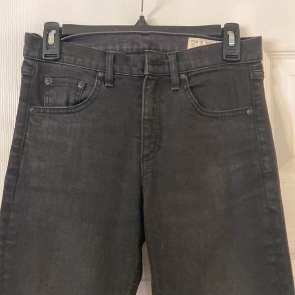 Rag & Bone Jean size 26 inseam 26” flare waist 26” rip jean please see all photo - Picture 2 of 12